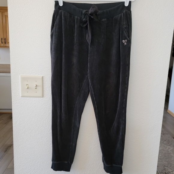 Victoria's Secret Black Velour Jogger Size M - Picture 1 of 9